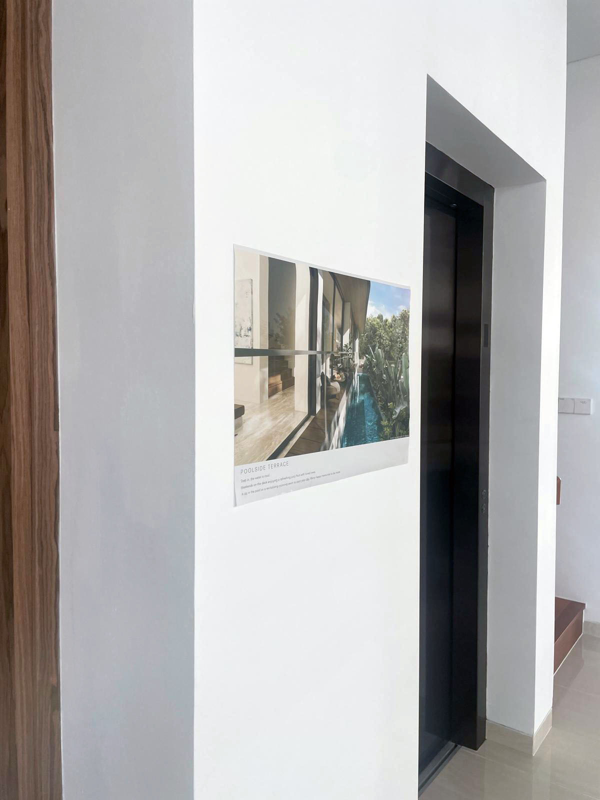 Image gallery image
