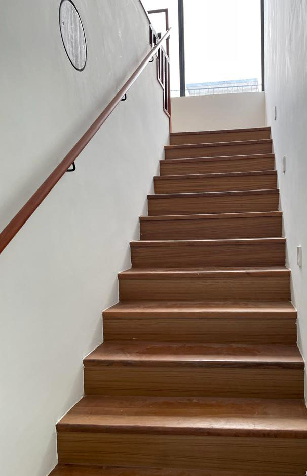 Image gallery image
